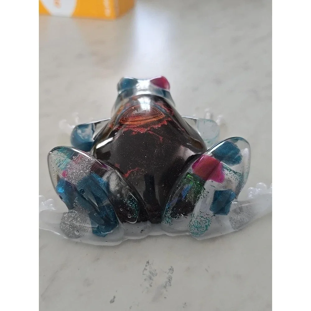 Handmade Resin Frog Home Decor Figure Gift Decoration Paperweight ‎ 719